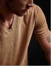 JAMES PERSE | V-Neck  Cotton T-shirt | Bronze