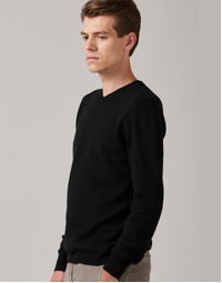Wachusett2 V Neck in Black Medium