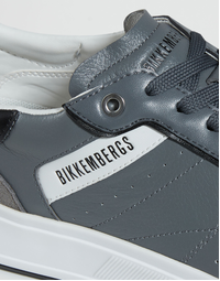 Men's Claudius Lace Up Sneakers in Grey Size 40