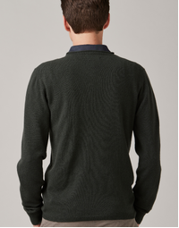 Wachusett2 V Neck in Pine Large