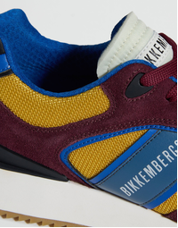 Men's Puyol Lace Up Sneakers in Cherry Size 40
