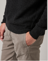 Ernest Classic Crew in Charcoal Large