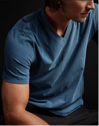 James Perse | V-Neck Cotton  T-Shirt | Lake Pigment