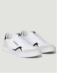 Men's Shaq Lace Up Sneakers in White with Black Size 41